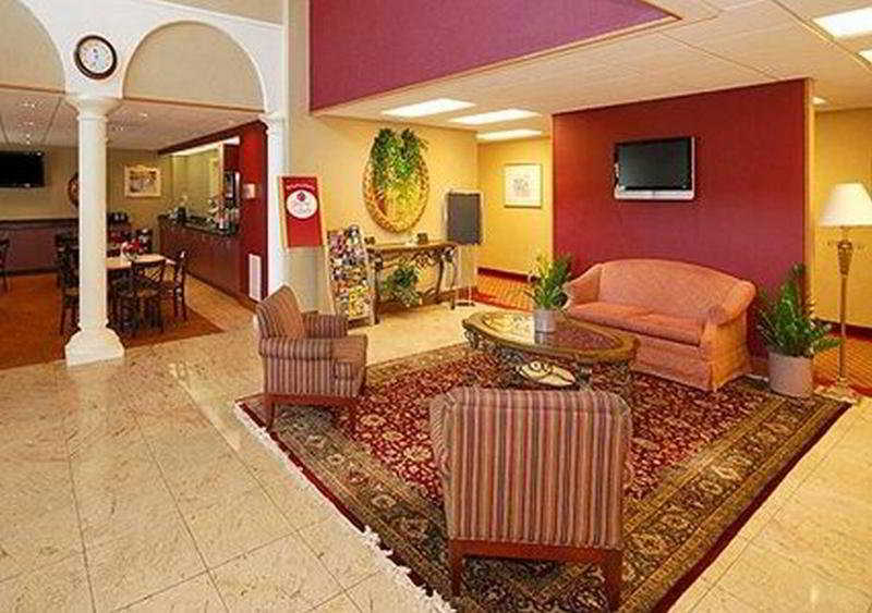 Comfort Suites Raleigh Walnut Creek Exterior photo